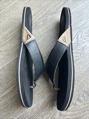 REEF Men's Newport Sandals Size 10